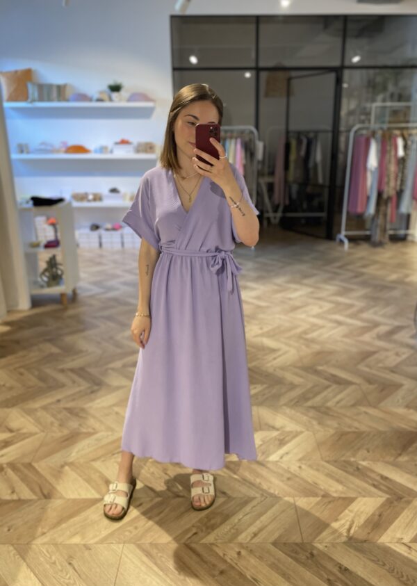 Kleid mit Gürtel