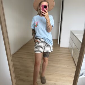 Kurze Stoffhose Gestreift