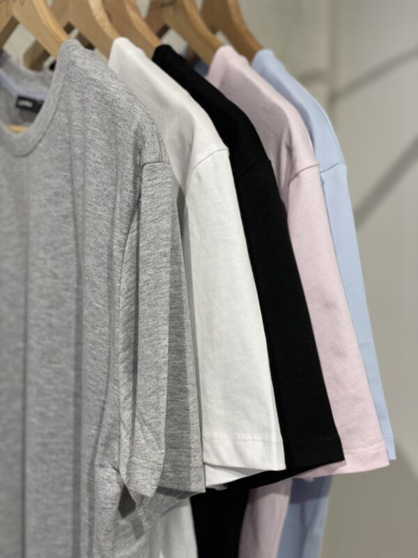 T- Shirt Essential – Bild 2