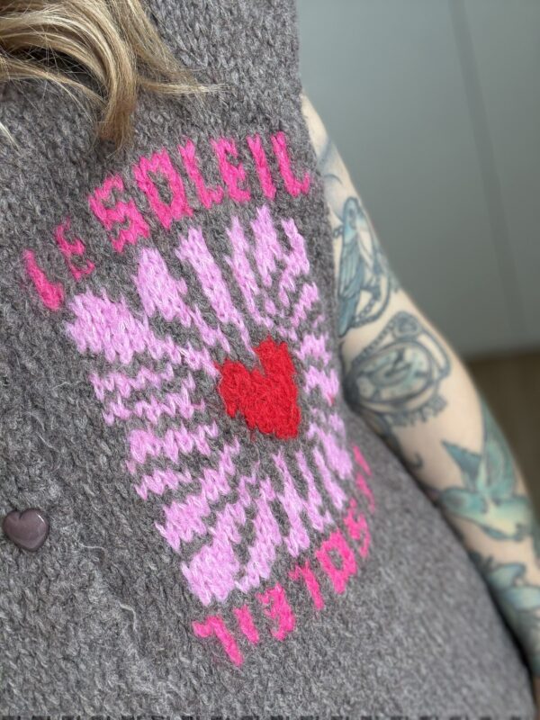 Strickweste Le Soleil – Bild 2