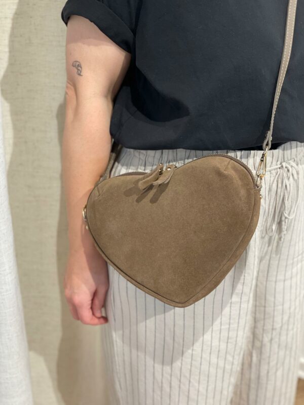 Herz Tasche Wildleder – Bild 2