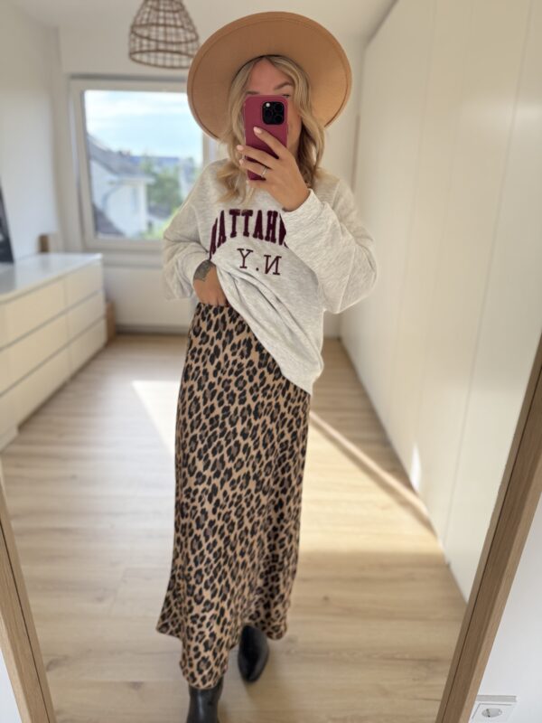 Leo Rock Satin Caramel